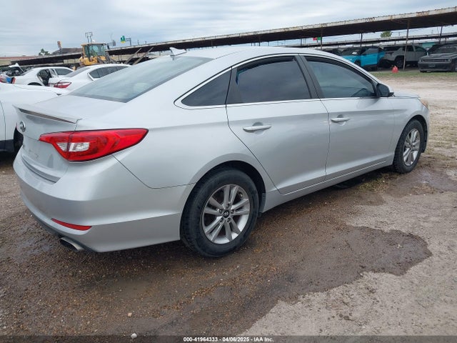 5NPE24AFXGH324497 Hyundai SONATA SE