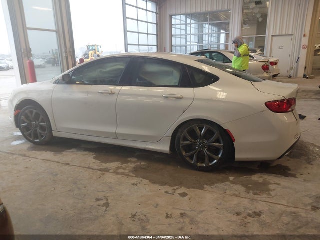 Chrysler 200 S 2015 1C3CCCBG4FN600570 Image 14