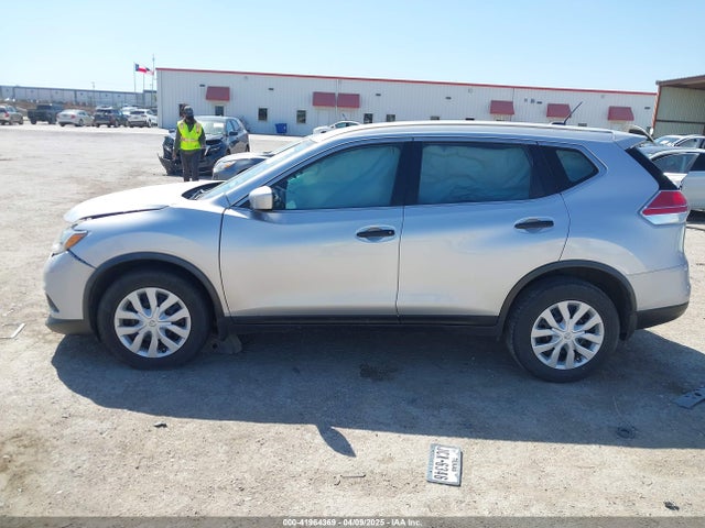 JN8AT2MT6GW021930 Nissan ROGUE S