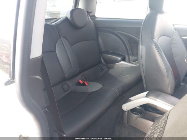 2007 MINI COOPER WMWMF33587TT52466 Photo 7