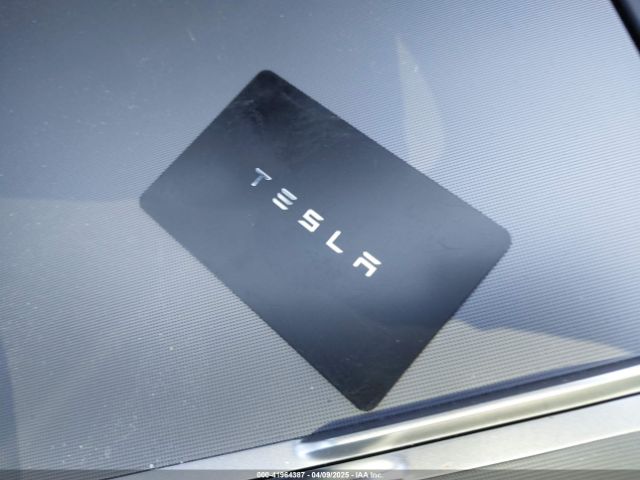 2024 TESLA MODEL 3 5YJ3E1EA4RF735729 Photo 10