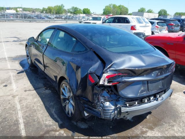 2024 TESLA MODEL 3 5YJ3E1EA4RF735729 Photo 2