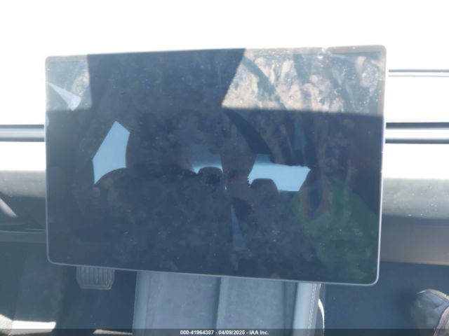 2024 TESLA MODEL 3 5YJ3E1EA4RF735729 Photo 6