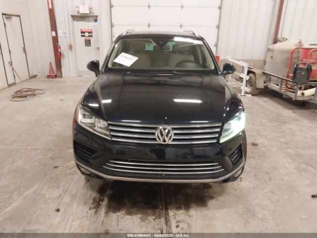 WVGEF9BP2FD001604 Volkswagen Touareg V6 Executive