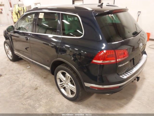 WVGEF9BP2FD001604 Volkswagen Touareg V6 Executive