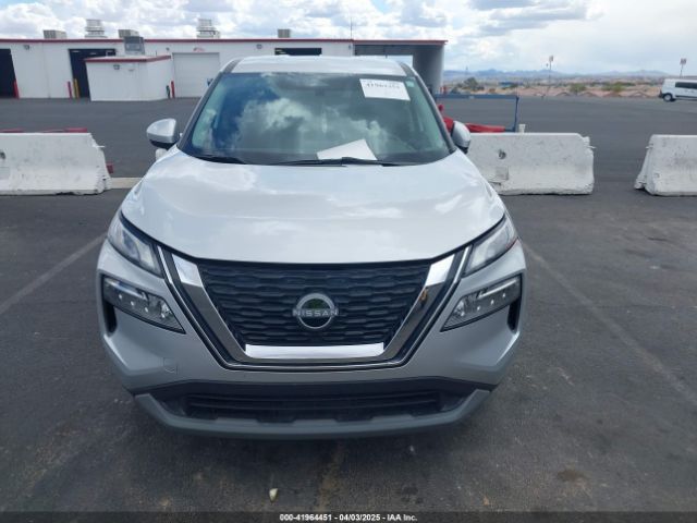 5N1BT3BBXPC788662 Nissan Rogue Sv Intelligent Awd