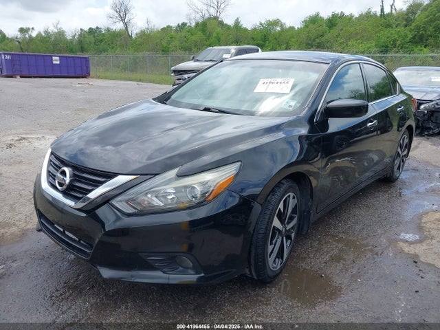 1N4AL3AP5JC135313 Nissan Altima 2.5 Sr