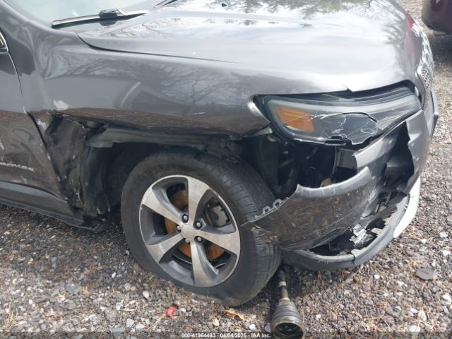 1C4PJMDX1KD246383 Jeep Cherokee Limited 4x4