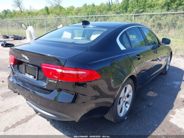 2018 JAGUAR XE SAJAR4FN2JCP18168 Photo 3