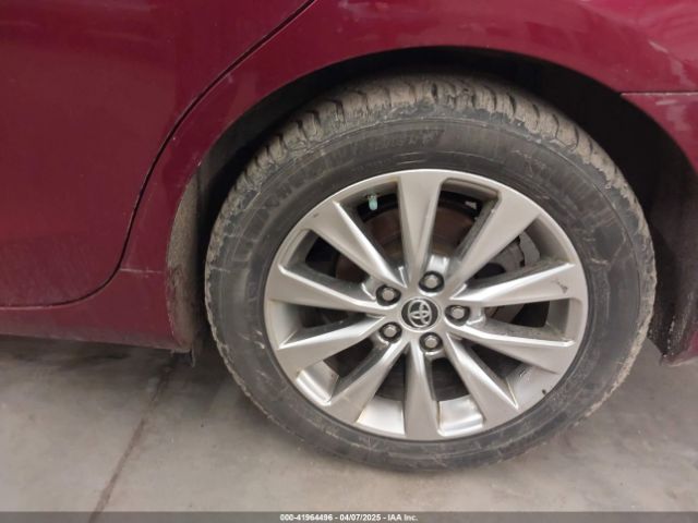 4T1BD1FKXFU162954 Toyota Camry Hybrid Xle