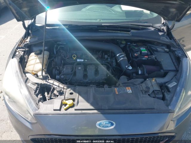 1FADP3L94FL241243 Ford FOCUS ST