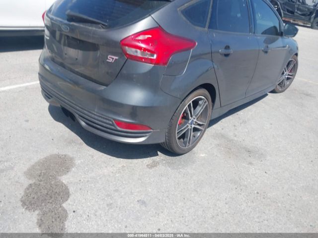 1FADP3L94FL241243 Ford FOCUS ST