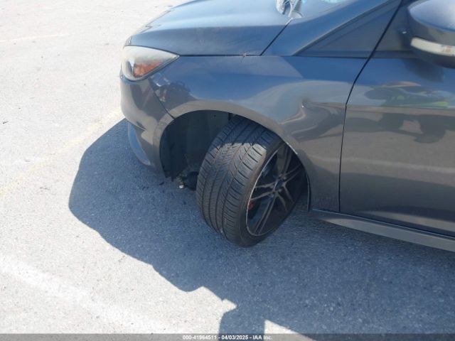 1FADP3L94FL241243 Ford FOCUS ST