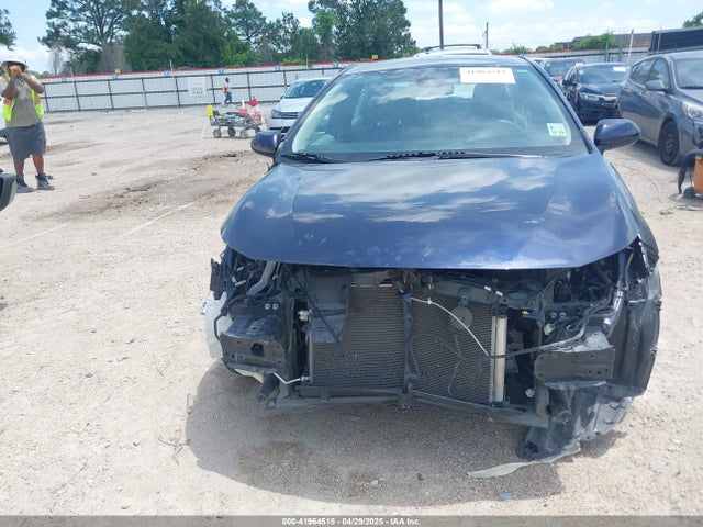 5YFEPRAE0LP073119 Toyota COROLLA LE