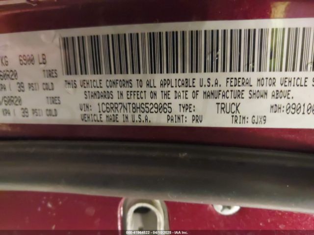 1C6RR7NT8HS529065 RAM 1500 Laramie  4x4 5'7 Box