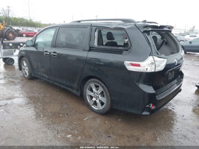 5TDXZ3DC5JS937838 Toyota Sienna Se 8 Passenger