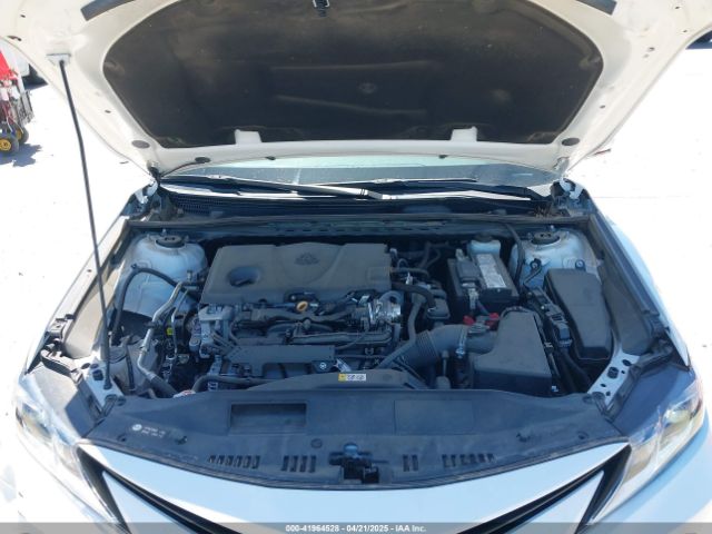 4T1R11AK8NU676797 Toyota CAMRY LE