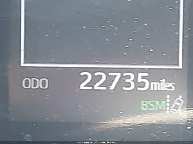 4T1R11AK8NU676797 Toyota CAMRY LE
