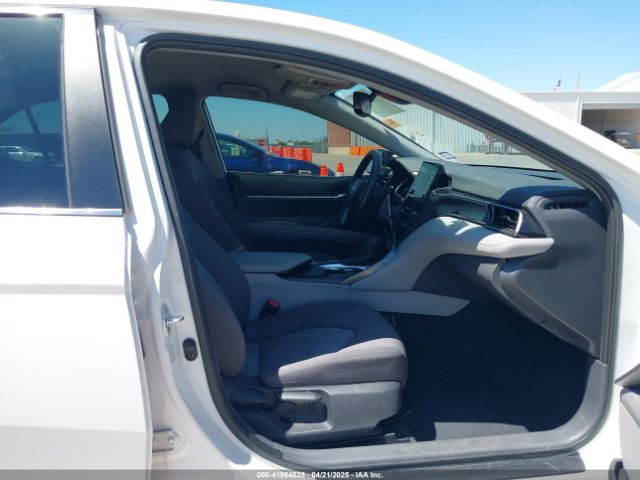 4T1R11AK8NU676797 Toyota CAMRY LE