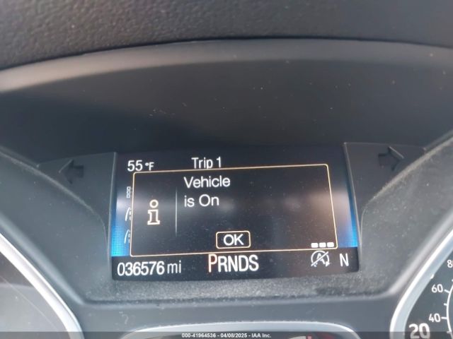 1FMCU0GD7KUA49858 Ford ESCAPE SE