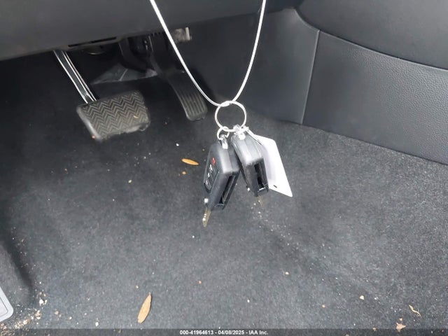JTDEPMAE0N3002968 Toyota COROLLA LE