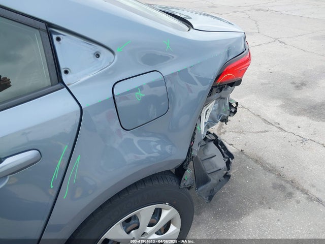 JTDEPMAE0N3002968 Toyota COROLLA LE
