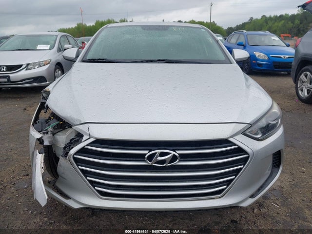 5NPD74LFXHH060306 Hyundai ELANTRA SE