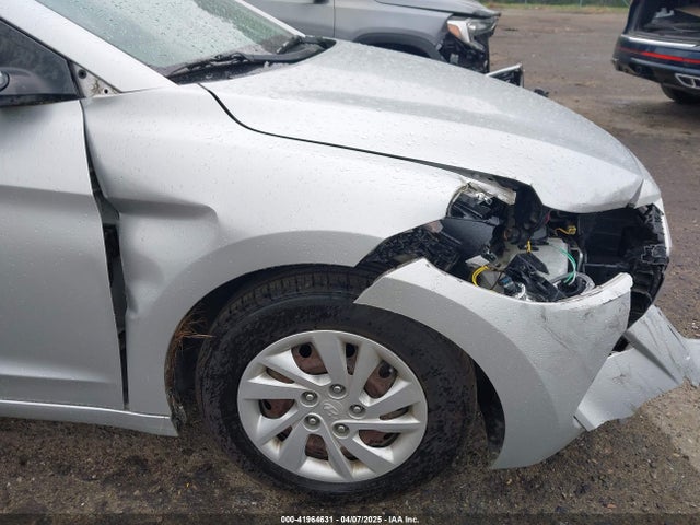5NPD74LFXHH060306 Hyundai ELANTRA SE