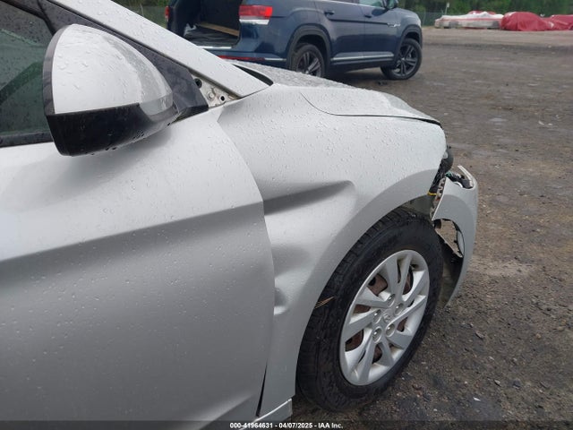 5NPD74LFXHH060306 Hyundai ELANTRA SE