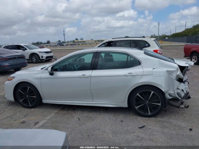 4T1B61HK5KU813375 Toyota CAMRY XSE