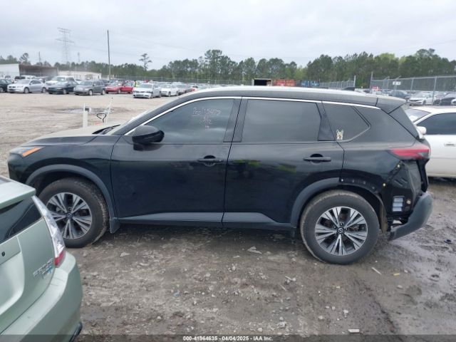 5N1AT3BA5MC833344 Nissan Rogue Sv Fwd