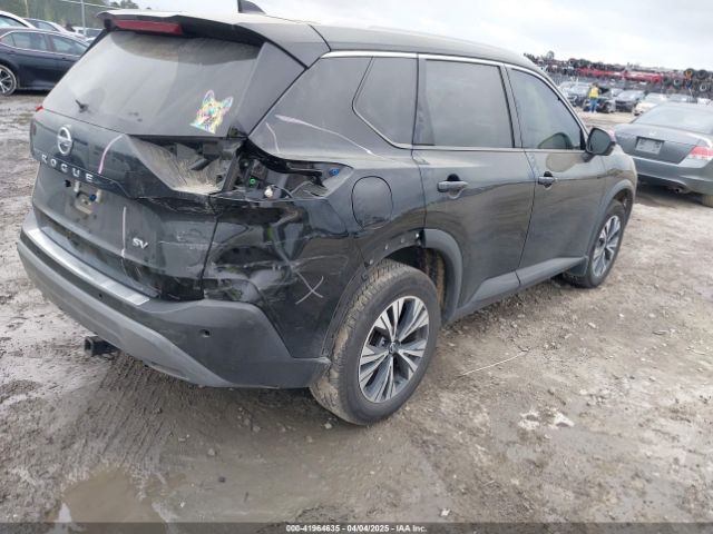 5N1AT3BA5MC833344 Nissan Rogue Sv Fwd