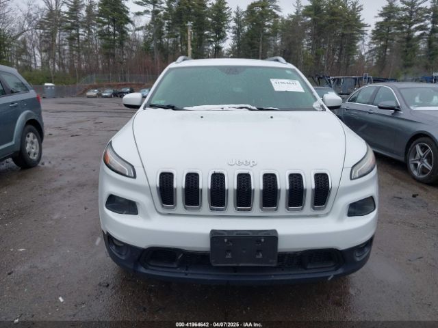 1C4PJMCS7FW789561 Jeep Cherokee Latitude