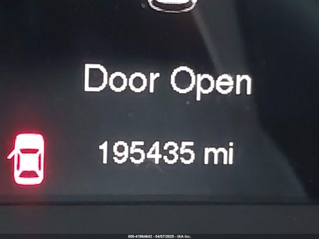 1C4PJMCS7FW789561 Jeep Cherokee Latitude