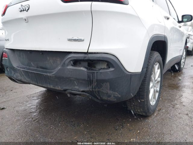 1C4PJMCS7FW789561 Jeep Cherokee Latitude