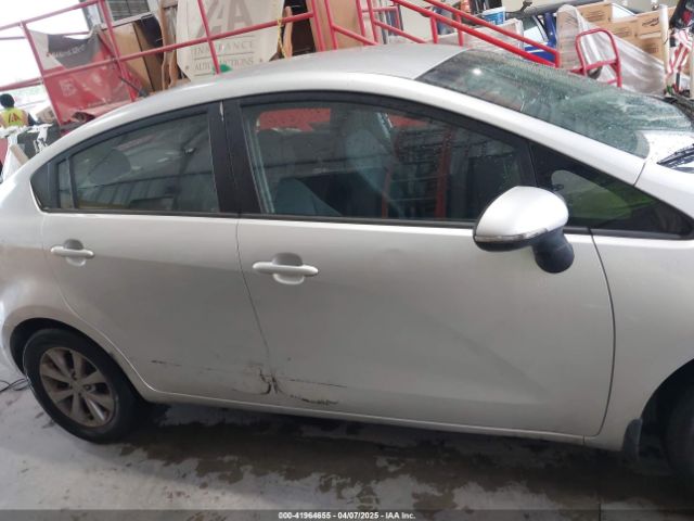 KNADN4A35E6396673 KIA RIO EX