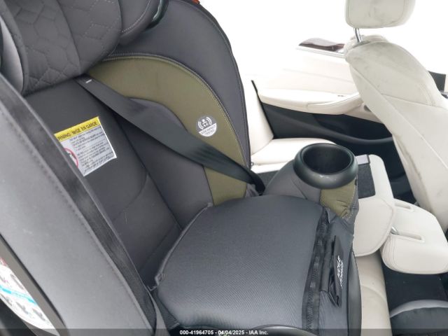 WBA53BJ09NWX51736 BMW 540 I