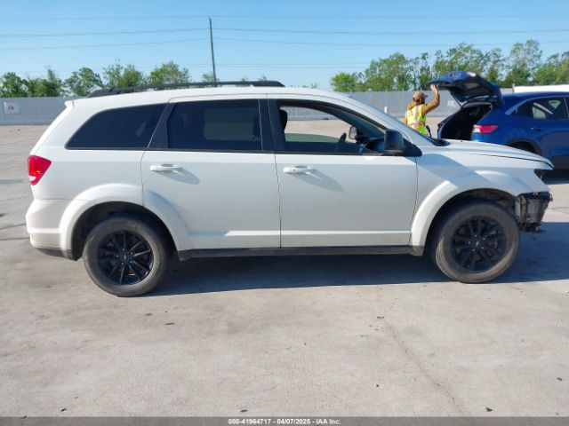3C4PDCBB1KT835453 Dodge JOURNEY SE
