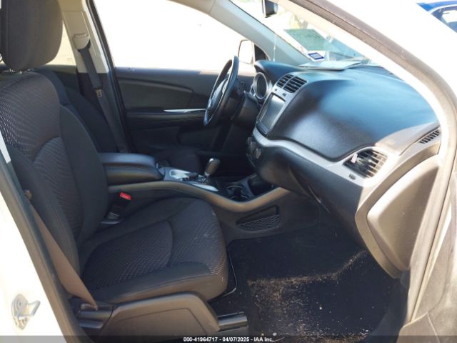 3C4PDCBB1KT835453 Dodge JOURNEY SE