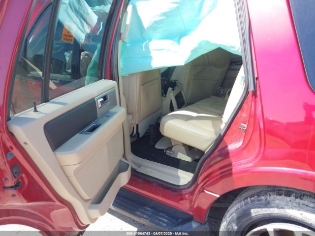 1FMJU1HT1HEA20832 Ford Expedition Xlt