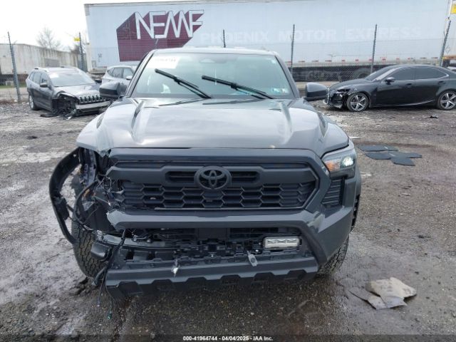 3TMLB5JN3RM015259 Toyota Tacoma Trd Off Road 4wd