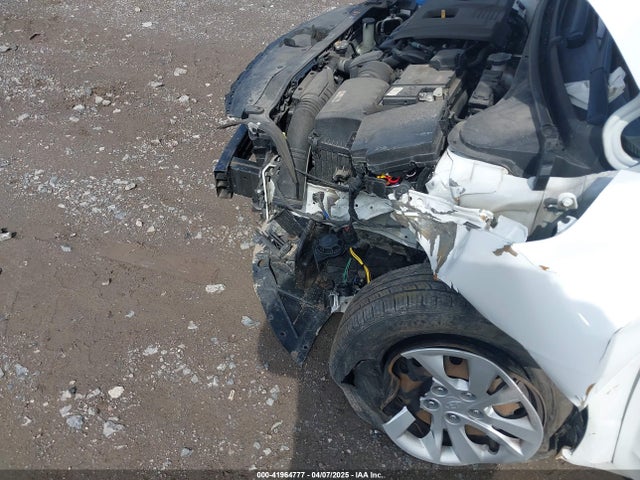 5NPD74LF9JH399905 Hyundai ELANTRA SE