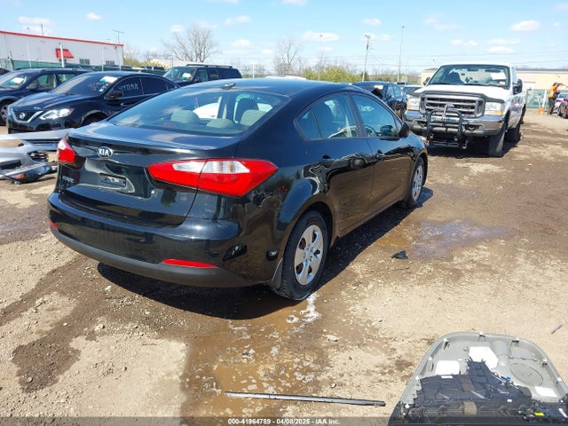 KNAFK4A62F5292421 KIA FORTE LX