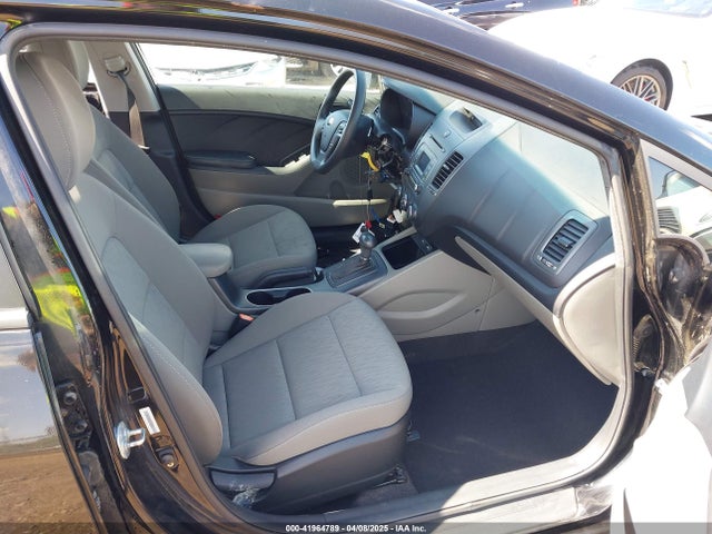 KNAFK4A62F5292421 KIA FORTE LX