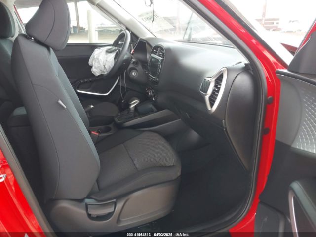 KNDJ23AU5S7252449 KIA SOUL LX