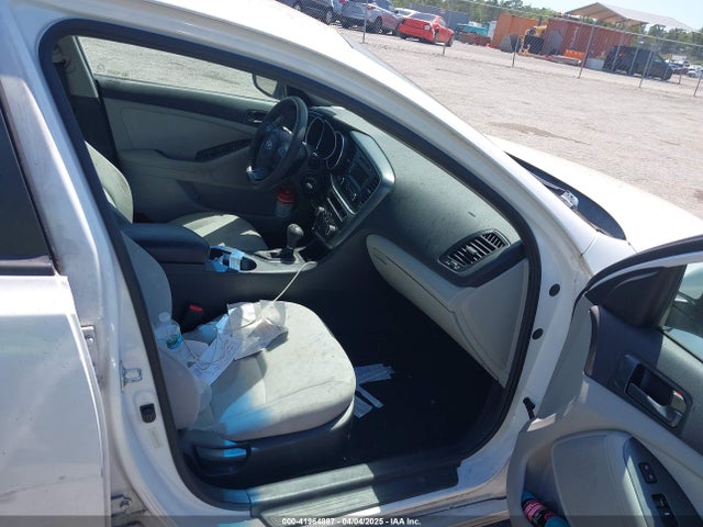 5XXGM4A7XFG368926 KIA Optima Lx