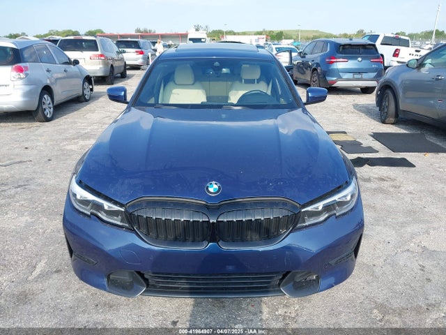 3MW5R1J00M8C11837 BMW 330I