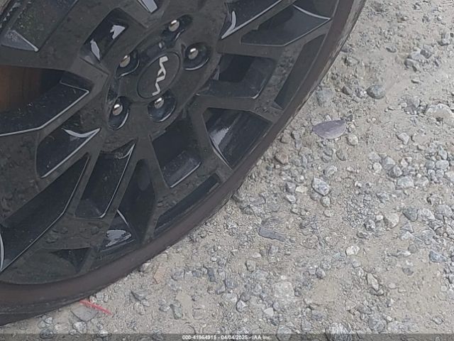 5XYP5DHC1NG318216 KIA Telluride Sx