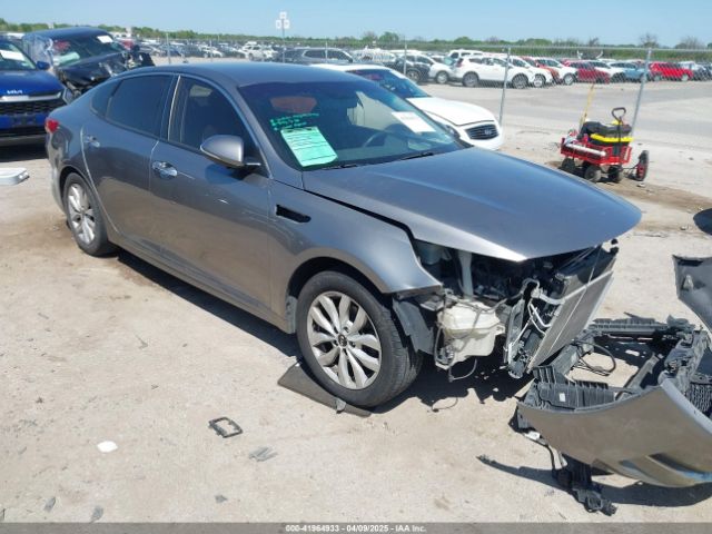 5XXGT4L35HG132216 auction archive image