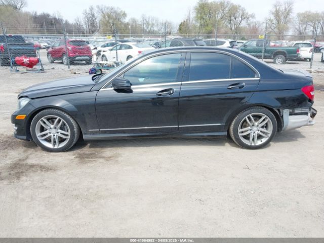 WDDGF8AB9EA929638 Mercedes-Benz C 300 Luxury 4matic/sport 4matic